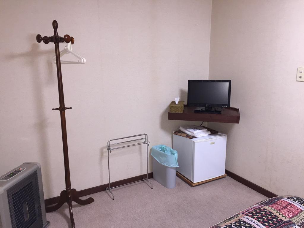 ホテル ペンションオールドストリング みなかみ町 エクステリア 写真