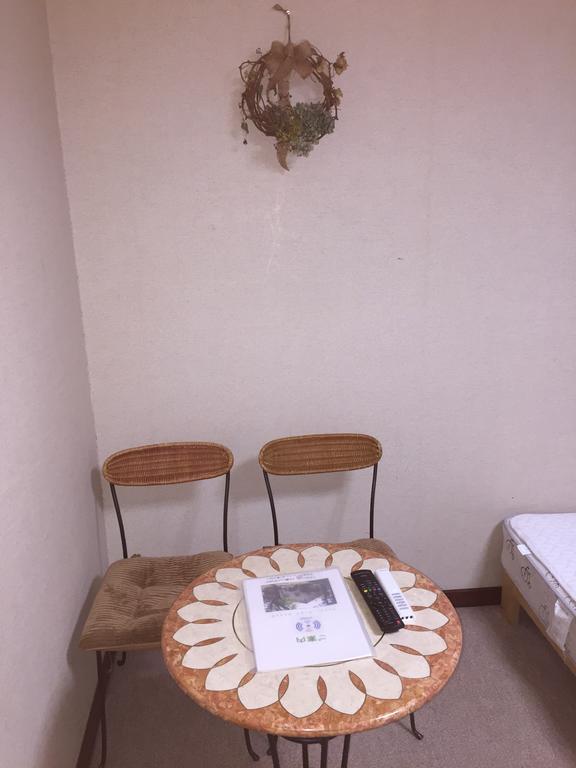 ホテル ペンションオールドストリング みなかみ町 エクステリア 写真
